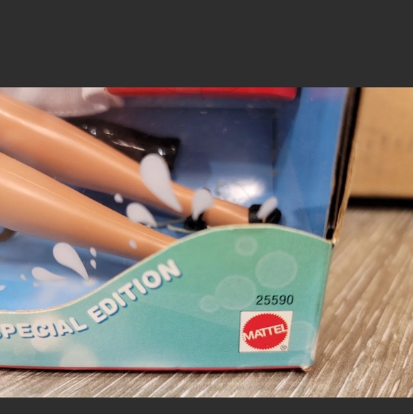 1999 Coca-cola Splash Barbie 25590 Special Edition - Picture 2 of 4